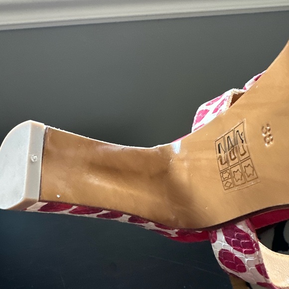 NWOT! Audley Beryl platform sandals size 38 (never worn) - Picture 8 of 8